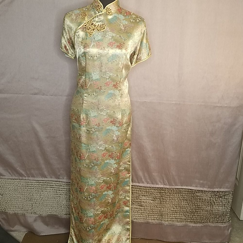 PEONY‎ TRADITIONAL  Oriental Gown